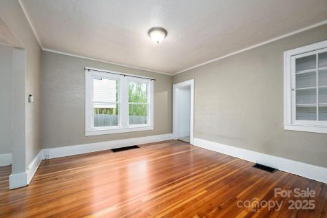 100 West Street Asheville NC 28801