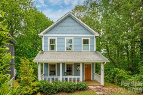 221 Courtland Place Asheville NC 28801