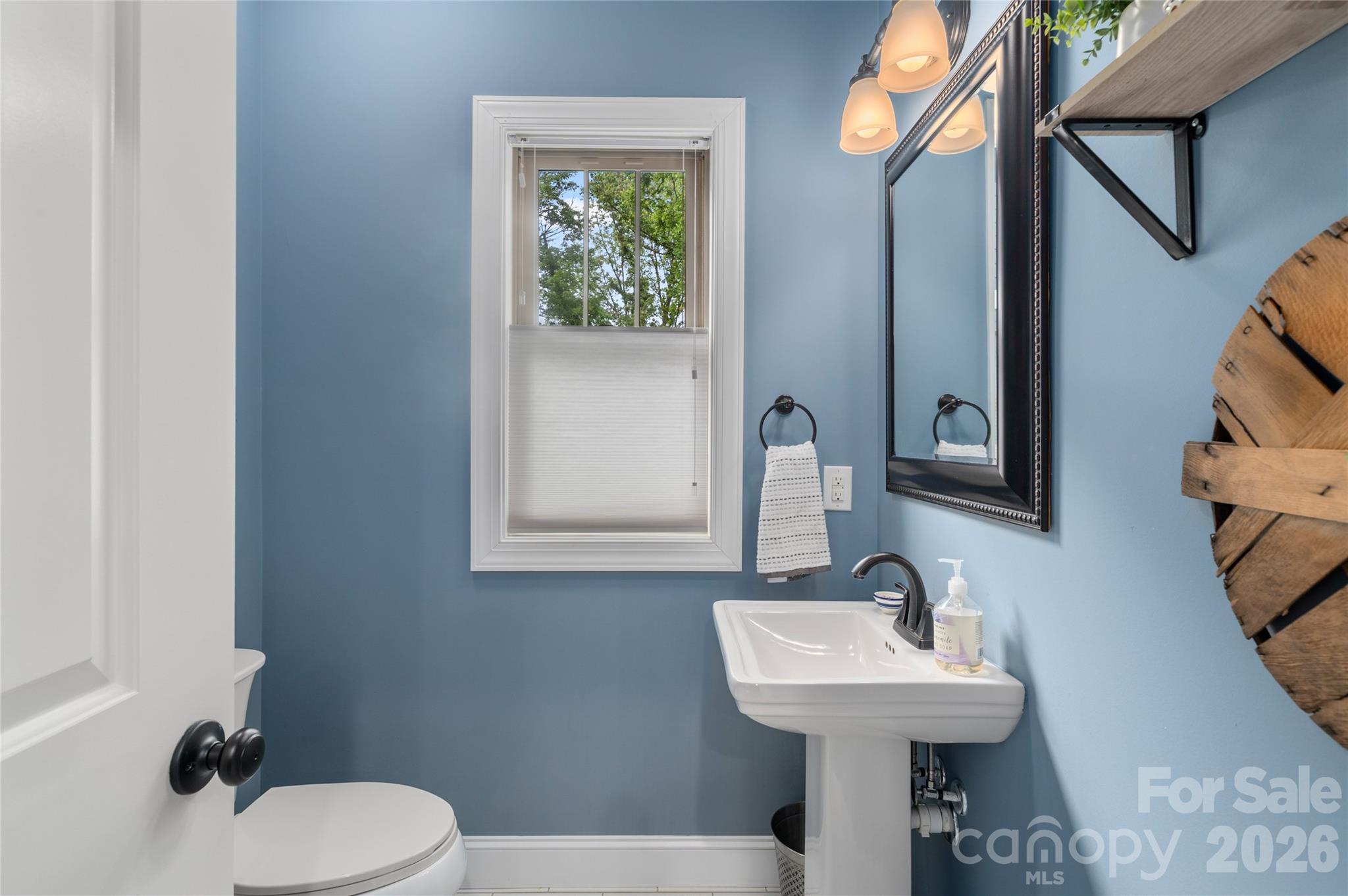 221 Courtland Place Asheville NC 28801
