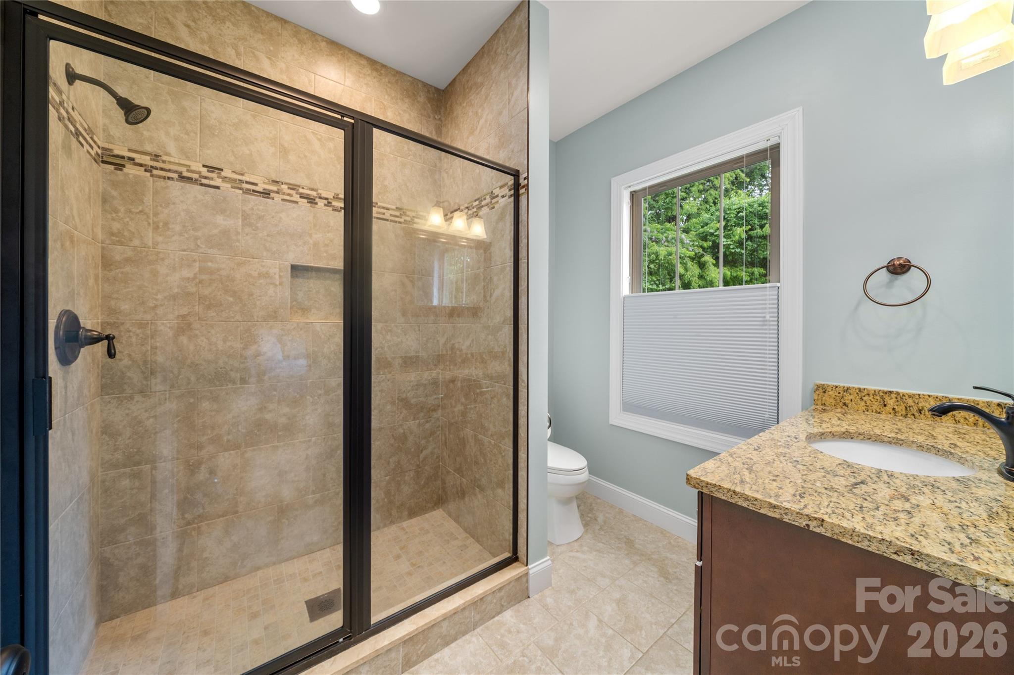 221 Courtland Place Asheville NC 28801