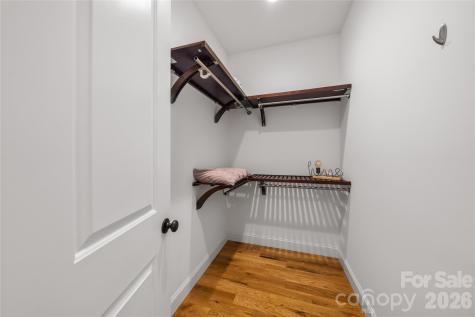 221 Courtland Place Asheville NC 28801
