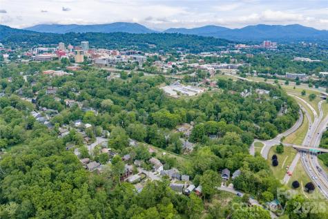 221 Courtland Place Asheville NC 28801