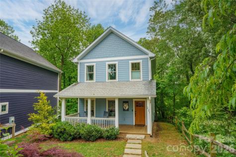 221 Courtland Place Asheville NC 28801