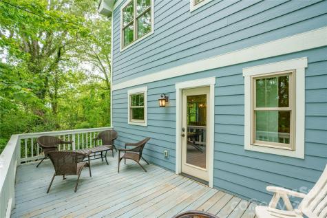 221 Courtland Place Asheville NC 28801