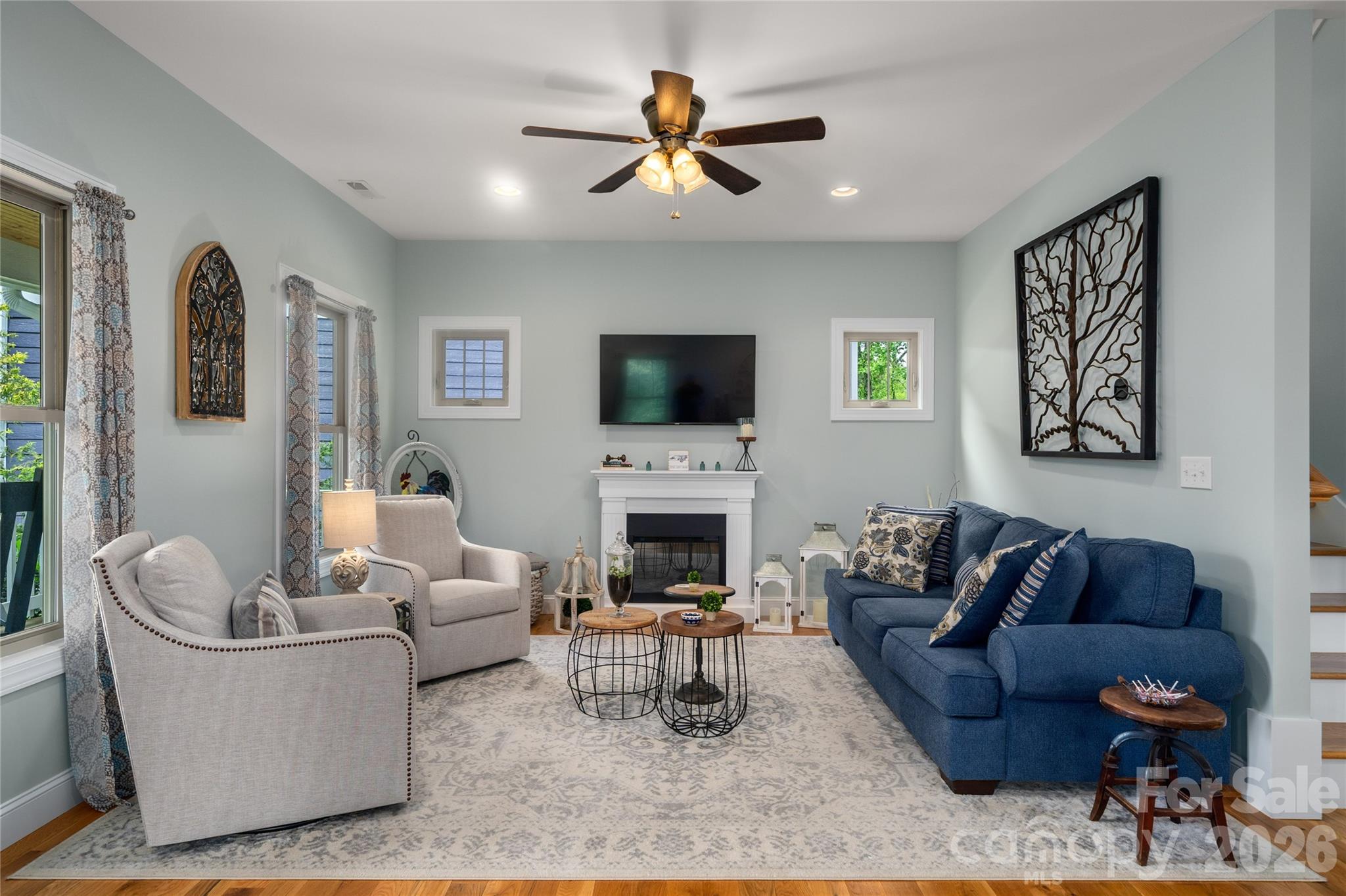 221 Courtland Place Asheville NC 28801