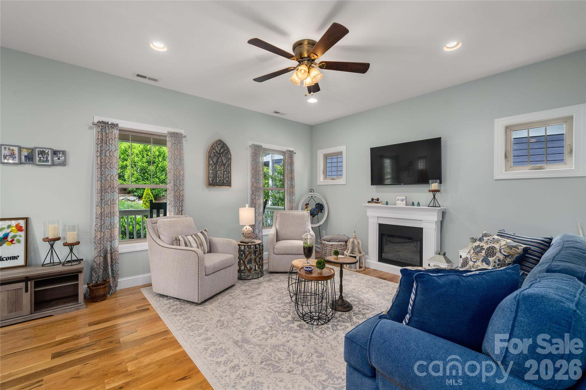221 Courtland Place Asheville NC 28801