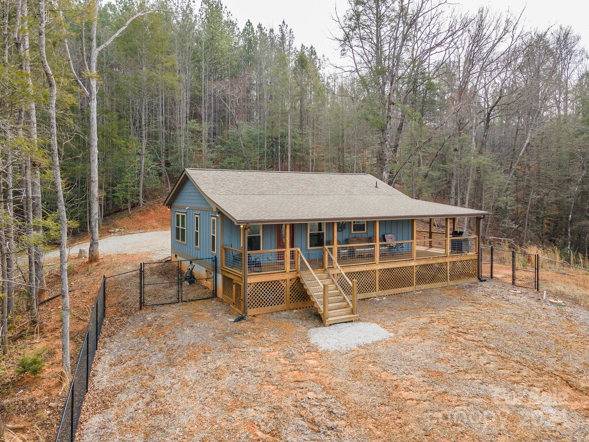 Final Farewell: Chad Beam'S Memorial In Marion, Nc - b0xpqqr