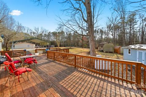 109 10th Street NE Hildebran NC 28637