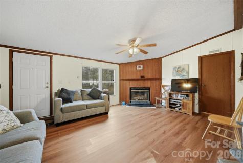 109 10th Street NE Hildebran NC 28637