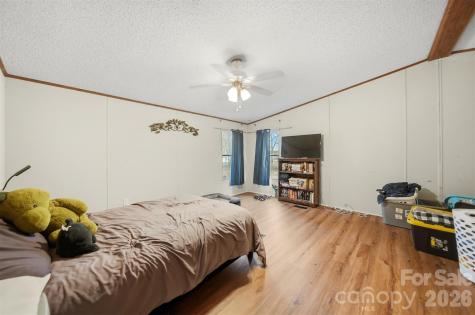 109 10th Street NE Hildebran NC 28637