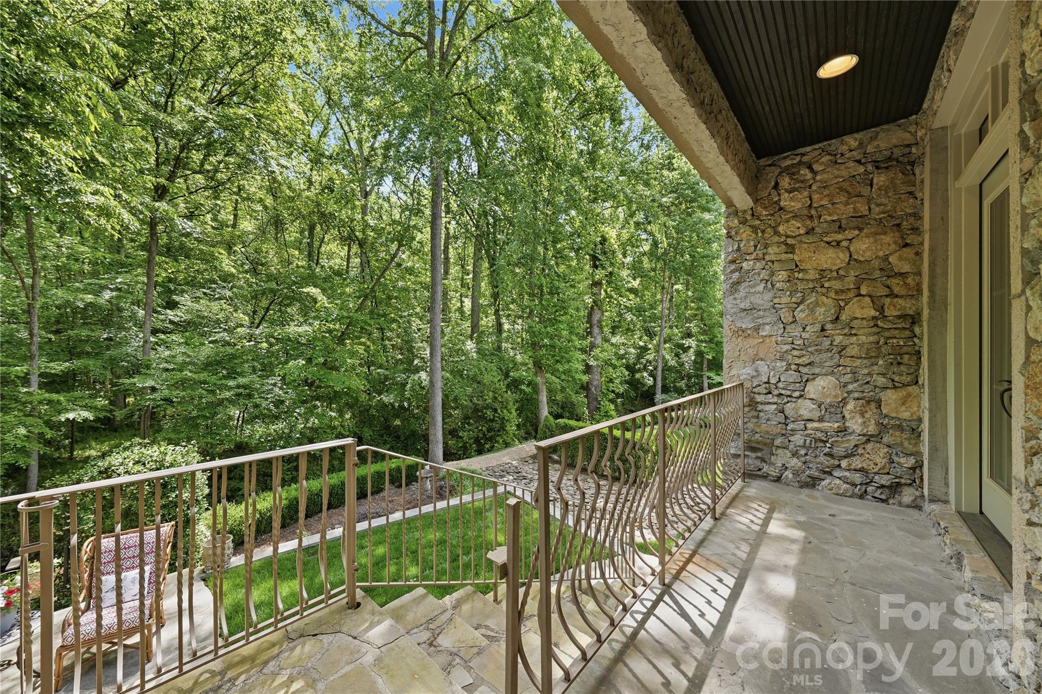 2418 La Maison Drive Charlotte NC 28226
