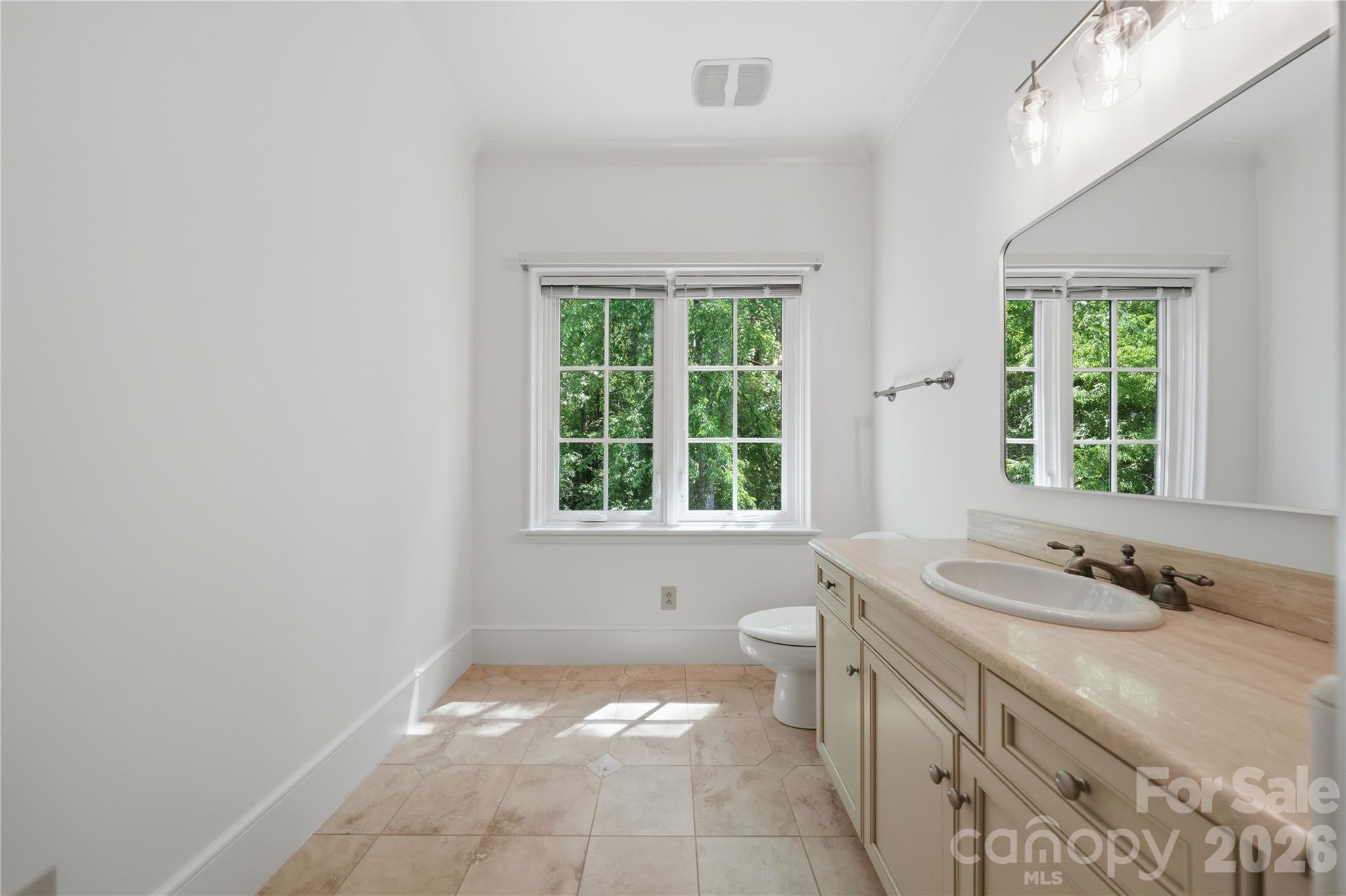 2418 La Maison Drive Charlotte NC 28226