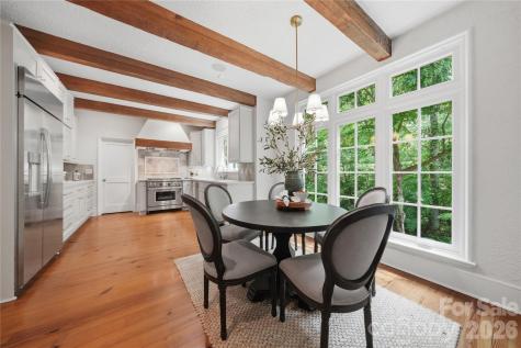 2418 La Maison Drive Charlotte NC 28226