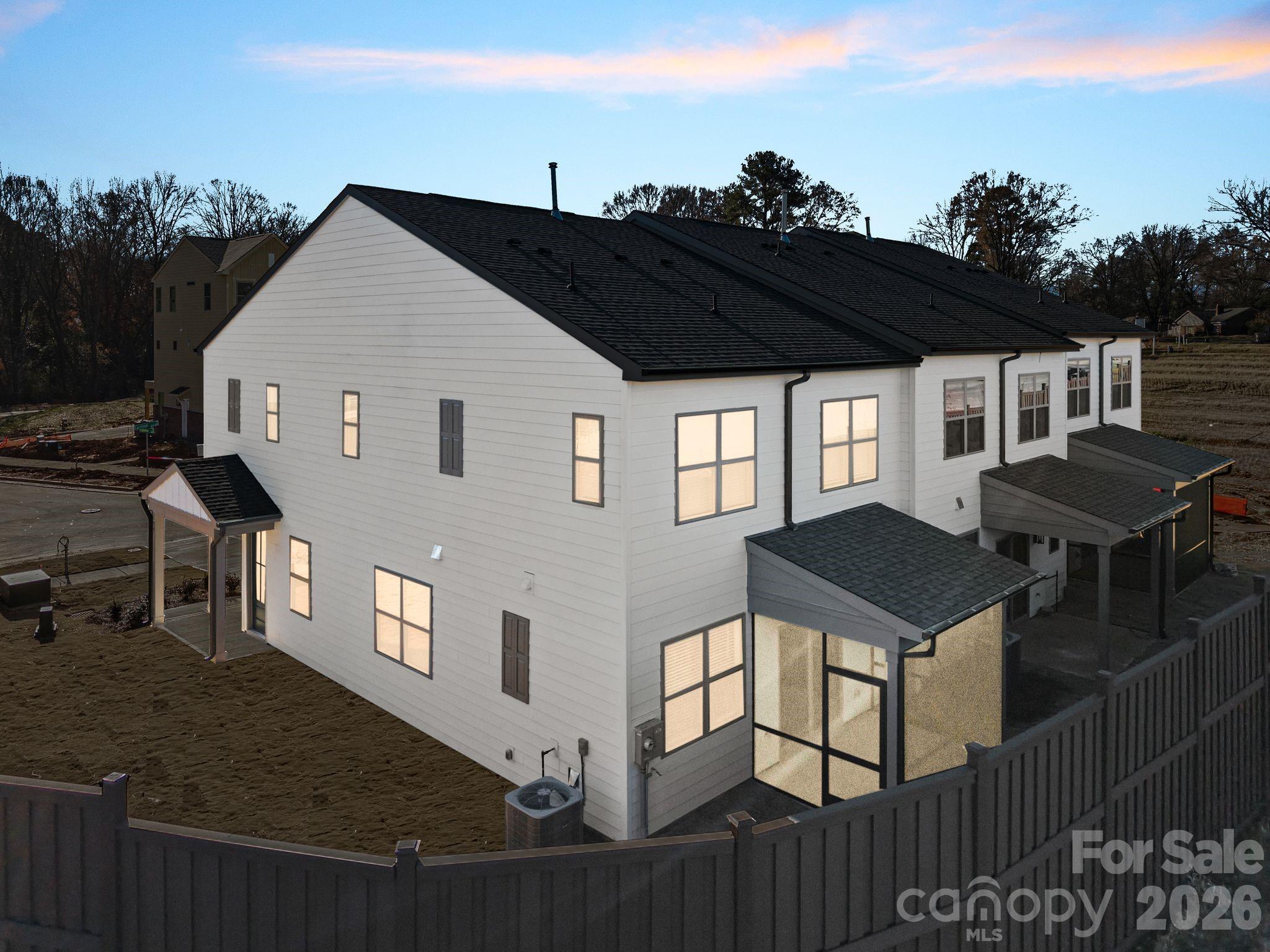 808 Garringer Place Charlotte NC 28208