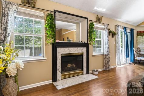 13908 Mcgloughlin Way Court Charlotte NC 28273
