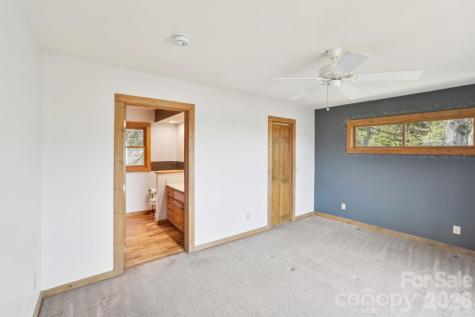 1426 Setzer Cove Road Maggie Valley NC 28751