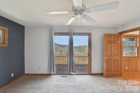 1426 Setzer Cove Road Maggie Valley NC 28751