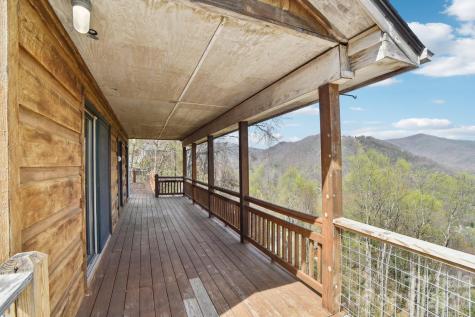 1426 Setzer Cove Road Maggie Valley NC 28751