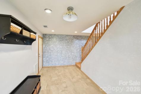 1426 Setzer Cove Road Maggie Valley NC 28751