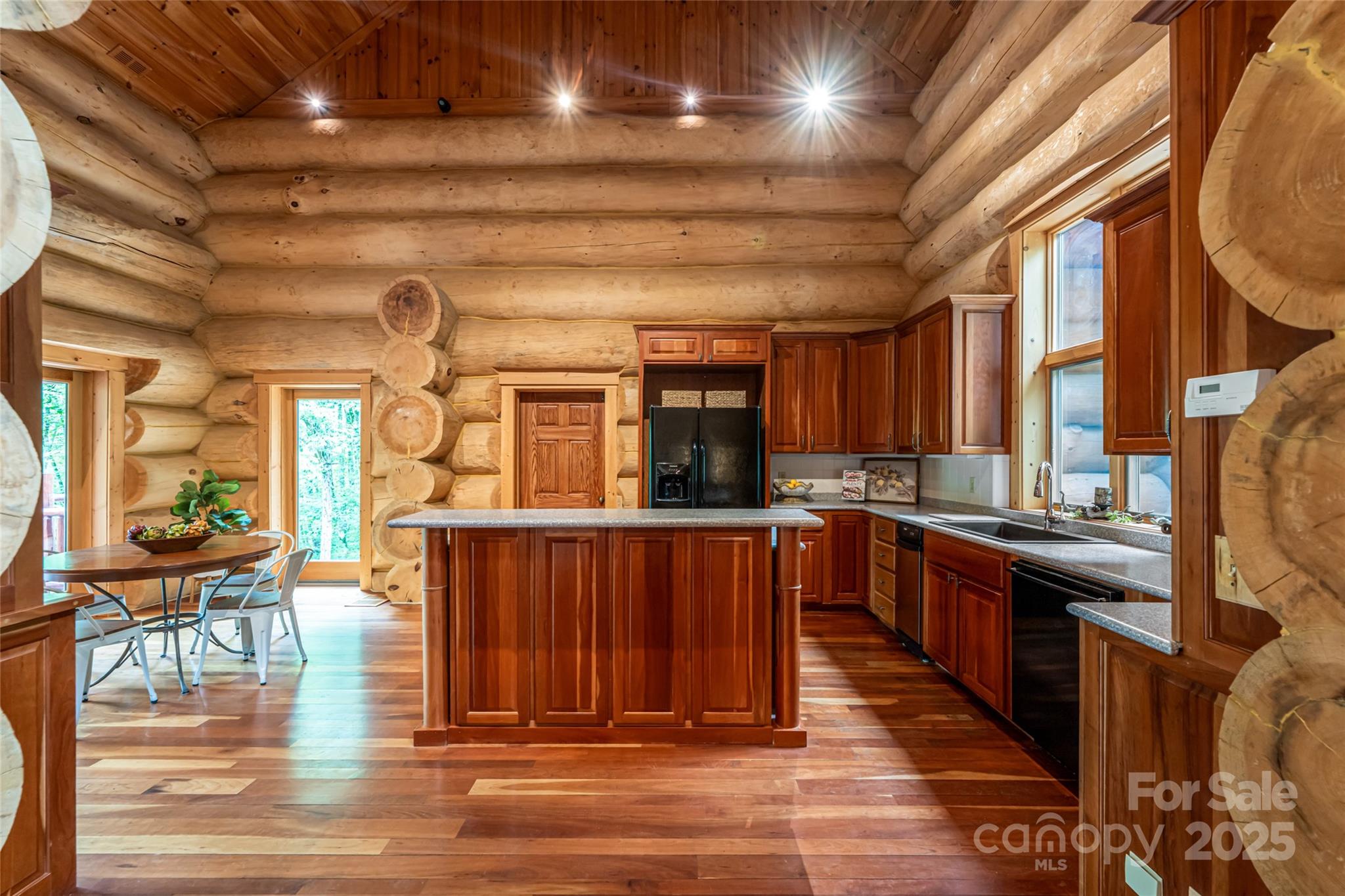 303 Flying Hawk Trail Waynesville NC 28786