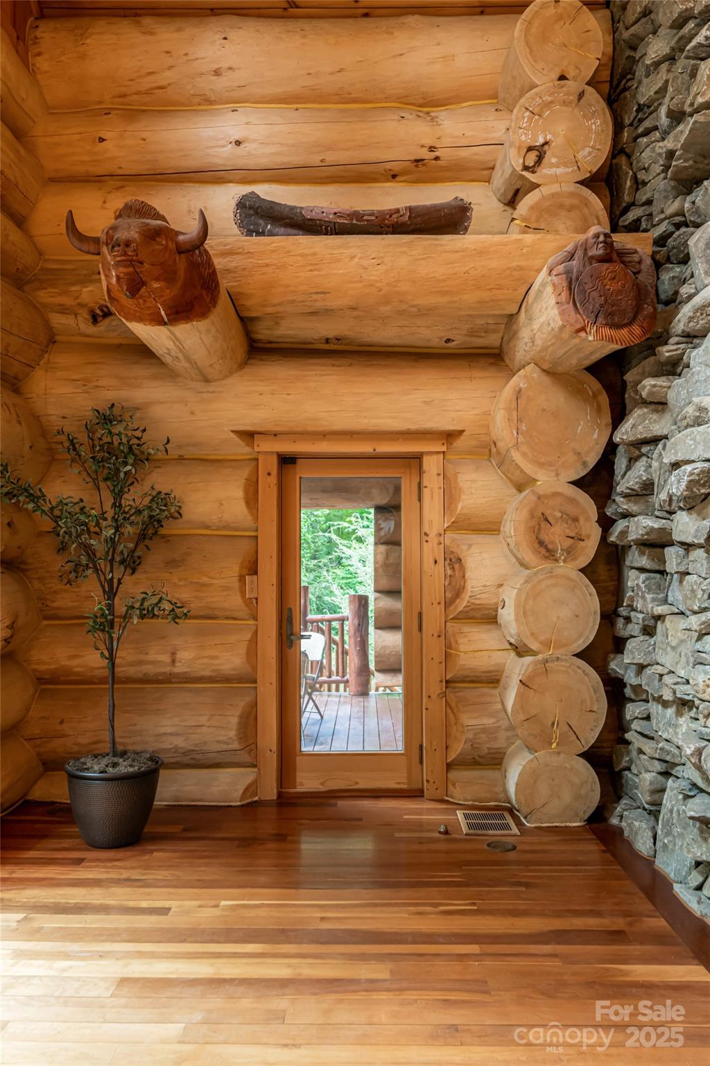 303 Flying Hawk Trail Waynesville NC 28786