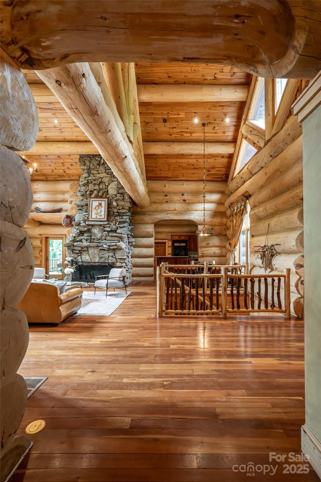303 Flying Hawk Trail Waynesville NC 28786