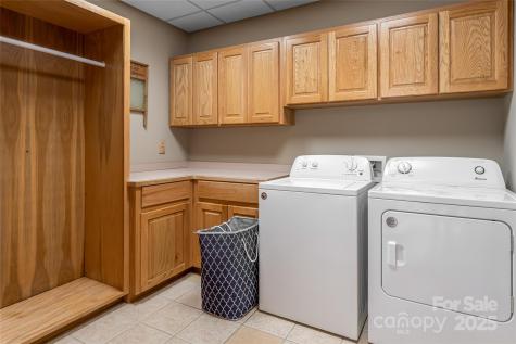 303 Flying Hawk Trail Waynesville NC 28786