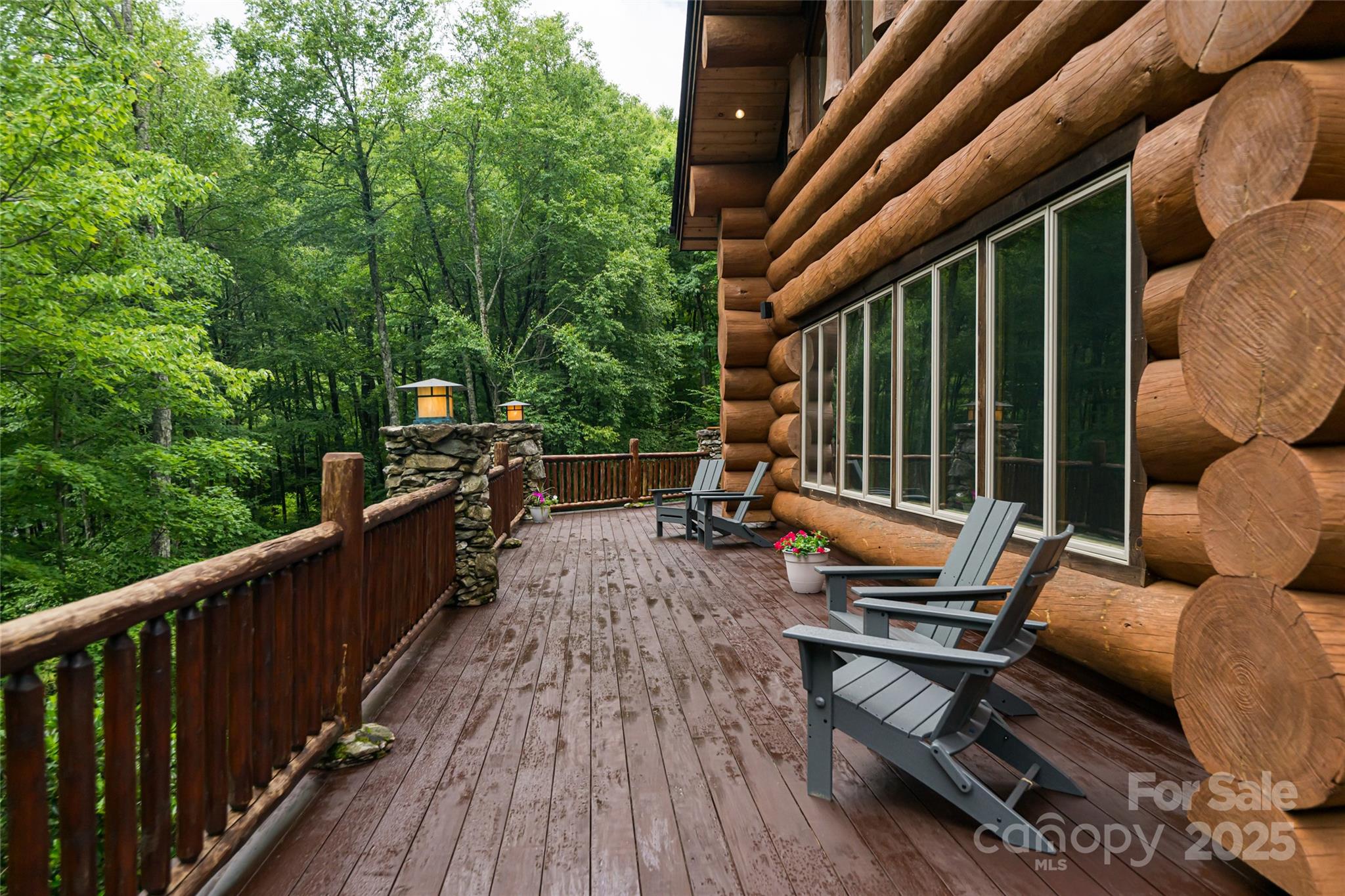 303 Flying Hawk Trail Waynesville NC 28786