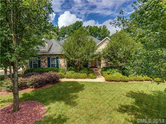 10300 Crestwood Drive Charlotte NC 28277