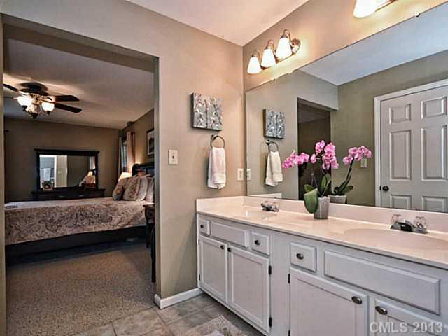 216 Port Royal Drive Matthews NC 28105
