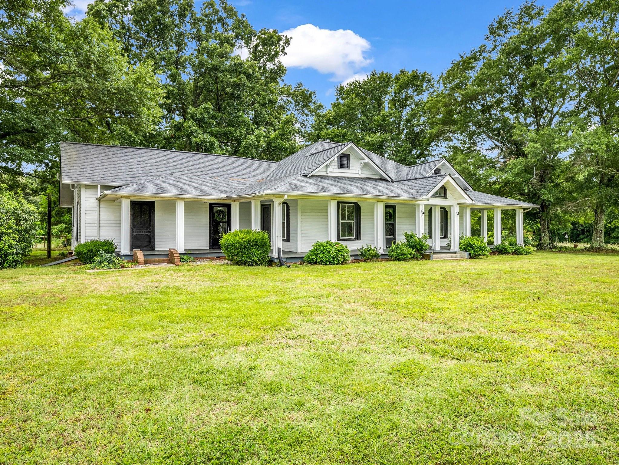 226 Dobbins Road Ellenboro NC 28040