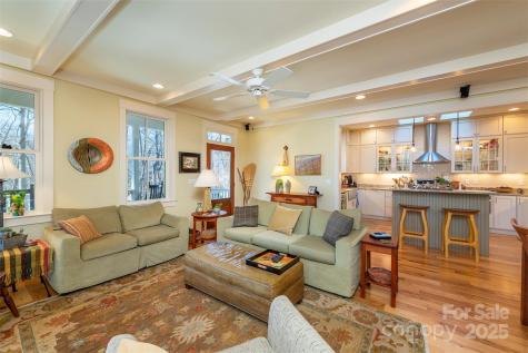 9 Lake Avenue Black Mountain NC 28711