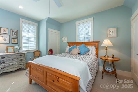 9 Lake Avenue Black Mountain NC 28711