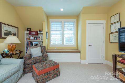 9 Lake Avenue Black Mountain NC 28711