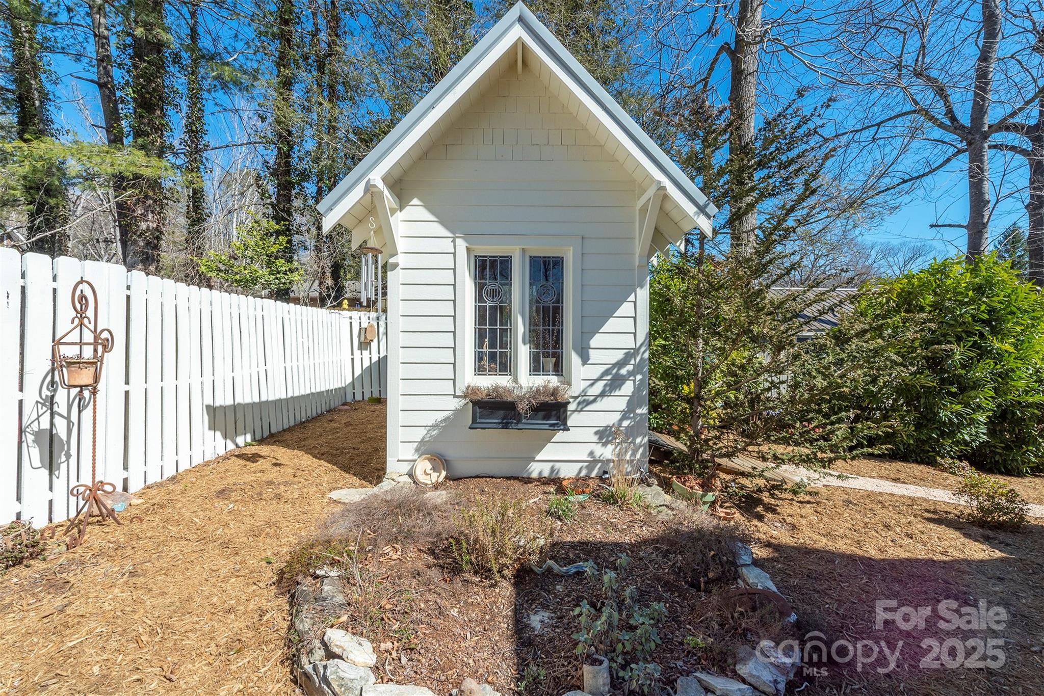 9 Lake Avenue Black Mountain NC 28711