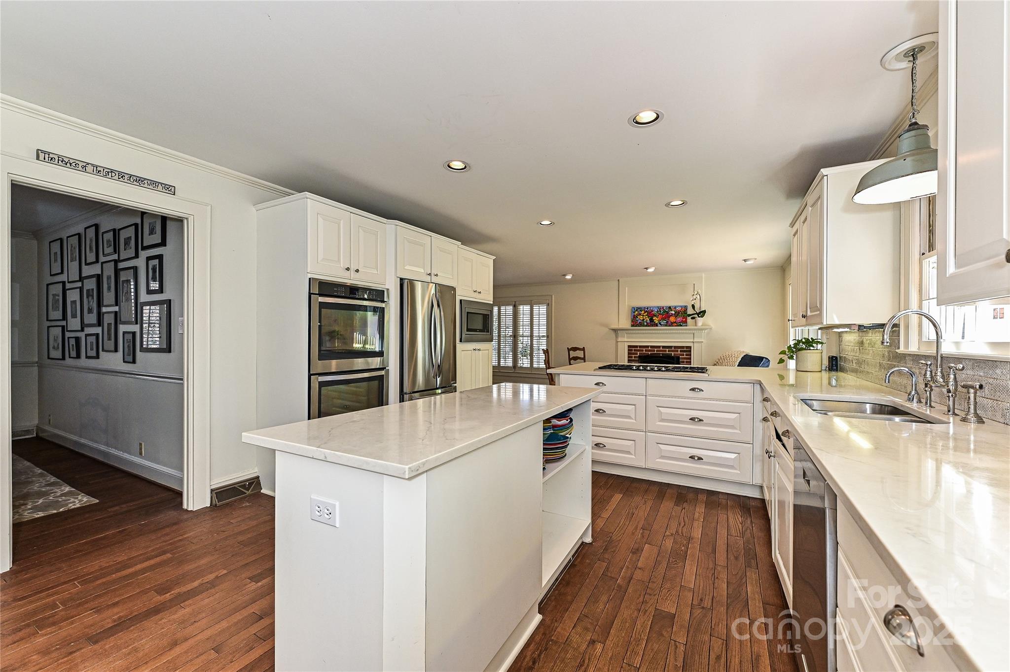 525 Pine Road Davidson NC 28036