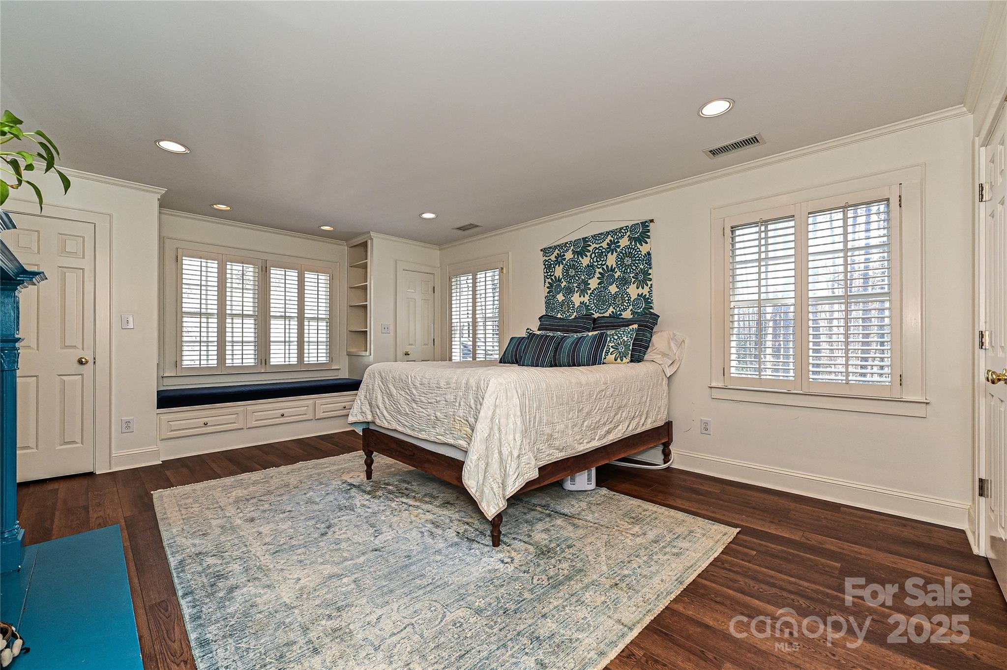 525 Pine Road Davidson NC 28036