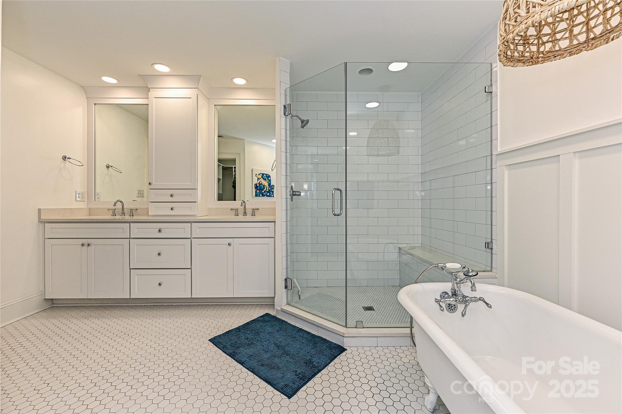525 Pine Road Davidson NC 28036
