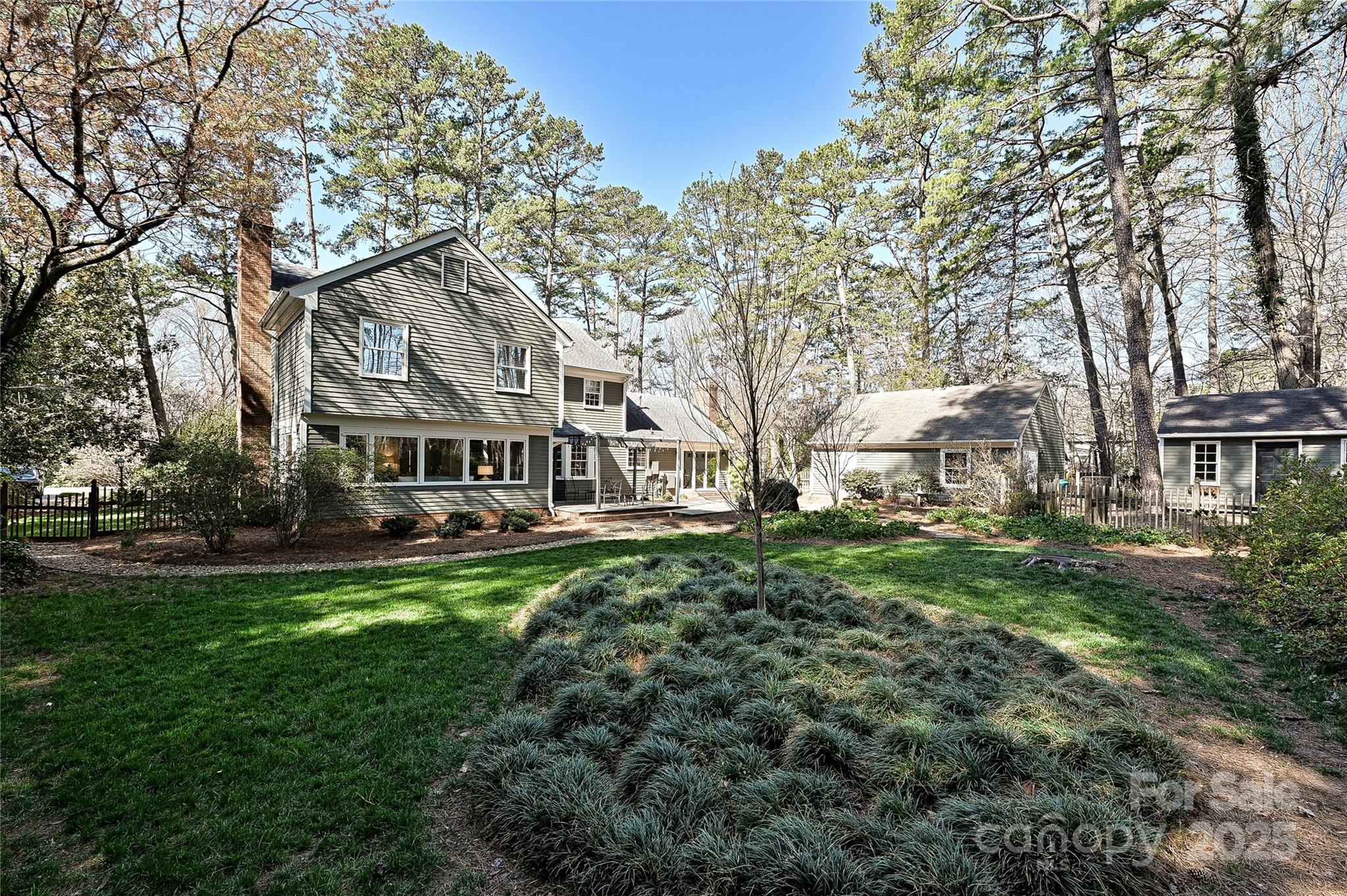 525 Pine Road Davidson NC 28036