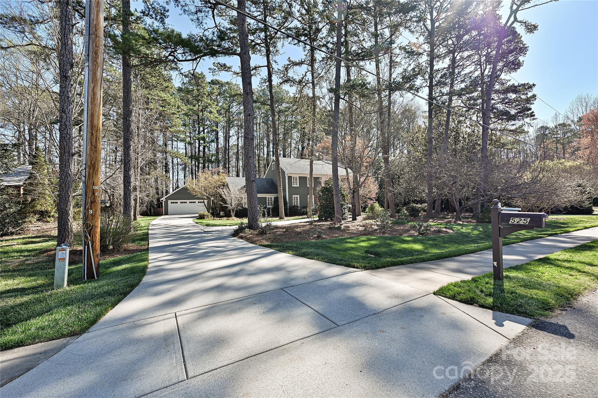 525 Pine Road Davidson NC 28036
