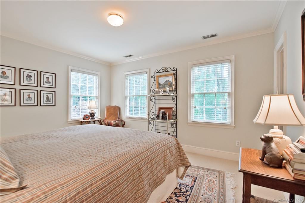 1519 Myers Park Drive Charlotte NC 28207