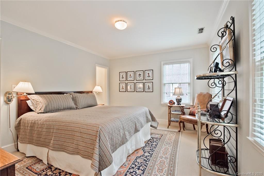 1519 Myers Park Drive Charlotte NC 28207
