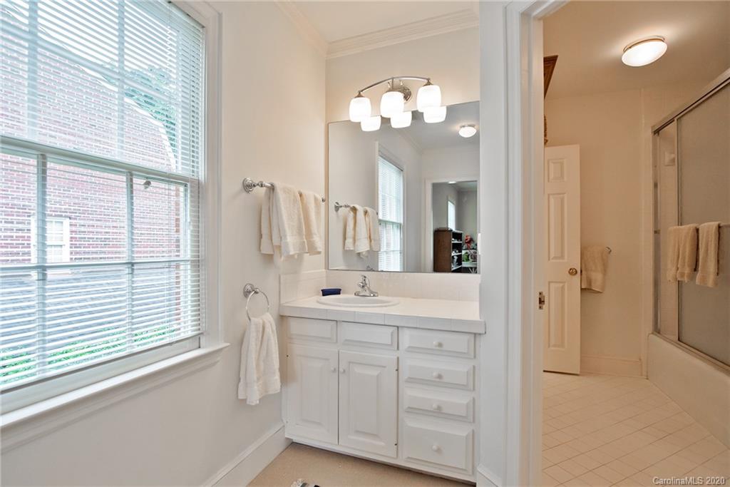 1519 Myers Park Drive Charlotte NC 28207