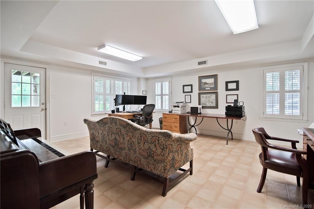 1519 Myers Park Drive Charlotte NC 28207