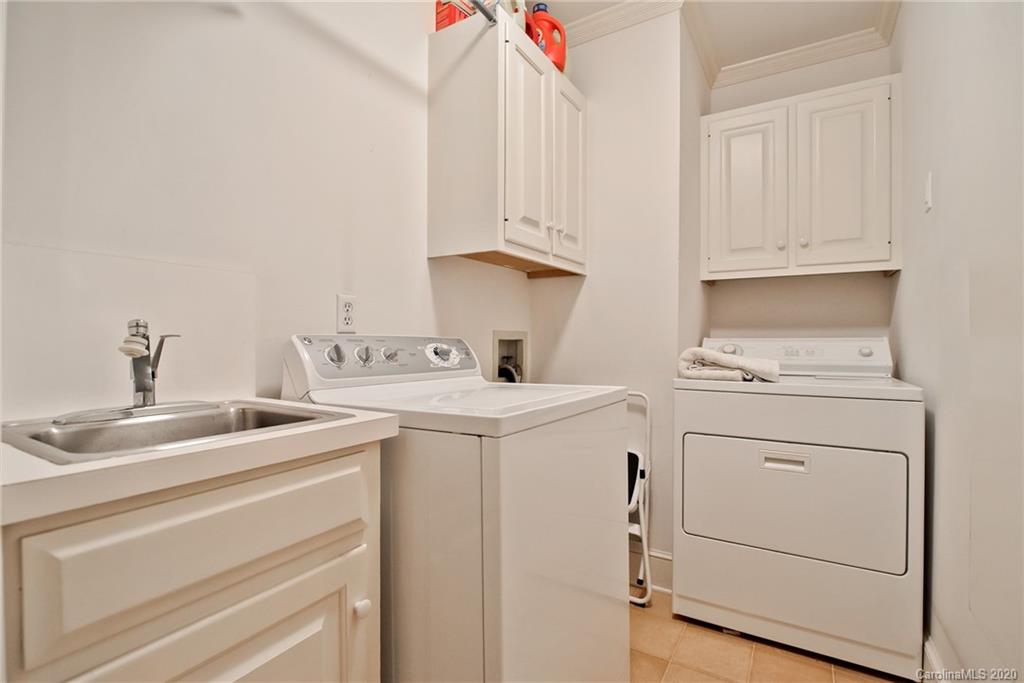 1519 Myers Park Drive Charlotte NC 28207