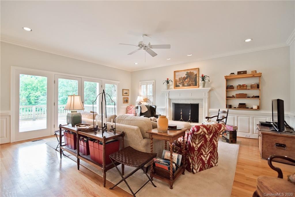 1519 Myers Park Drive Charlotte NC 28207