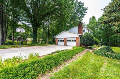 3781 Dover Street Claremont NC 28610