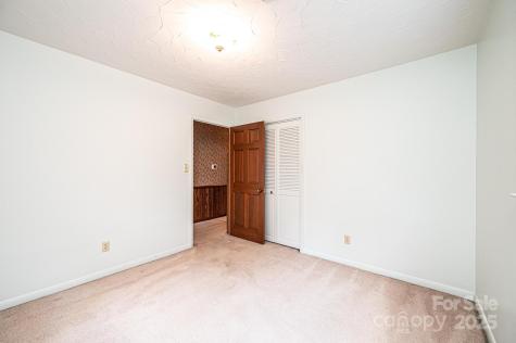 3781 Dover Street Claremont NC 28610