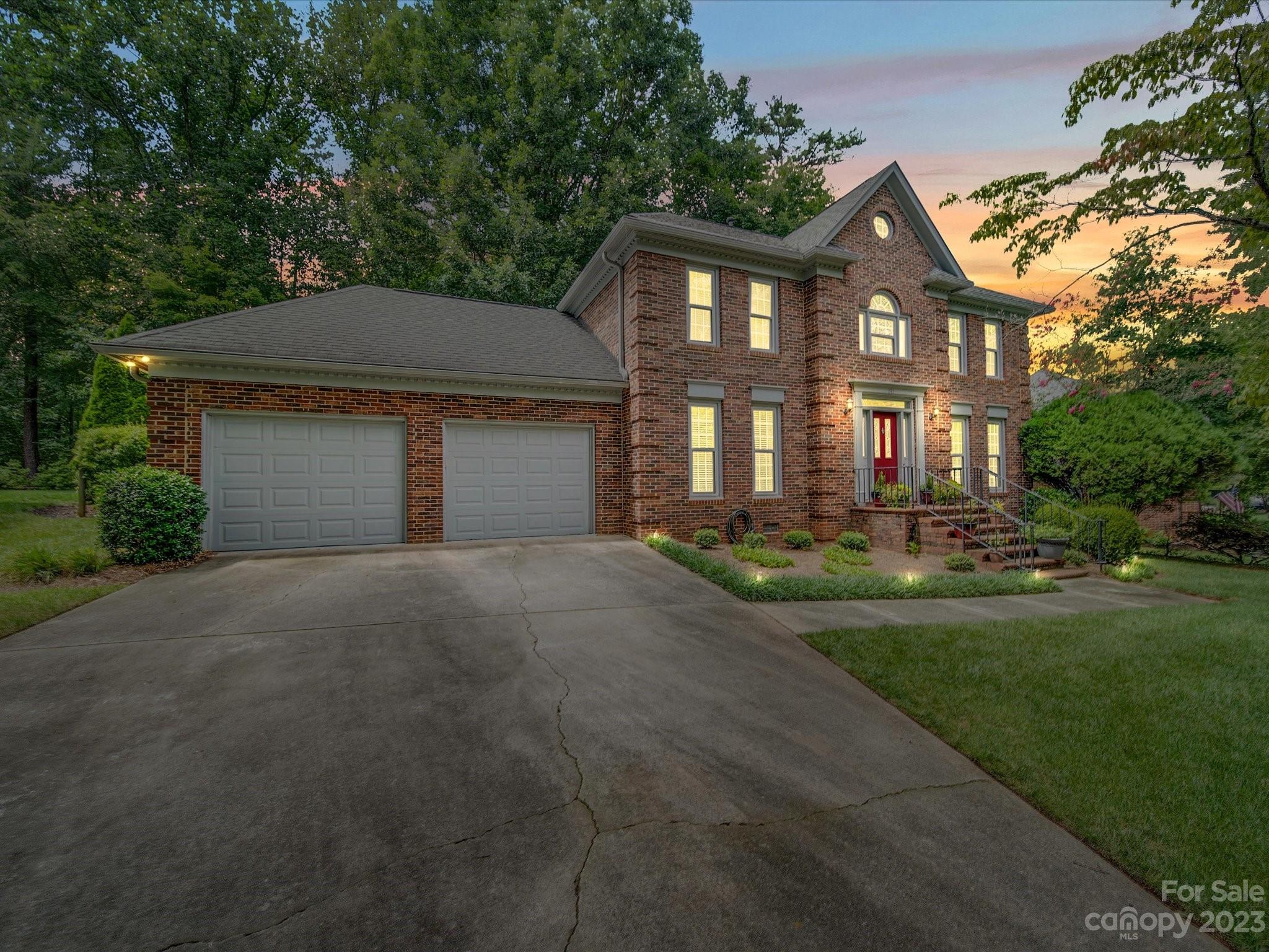 2143 Kilkenney Hill Road Matthews NC 28105