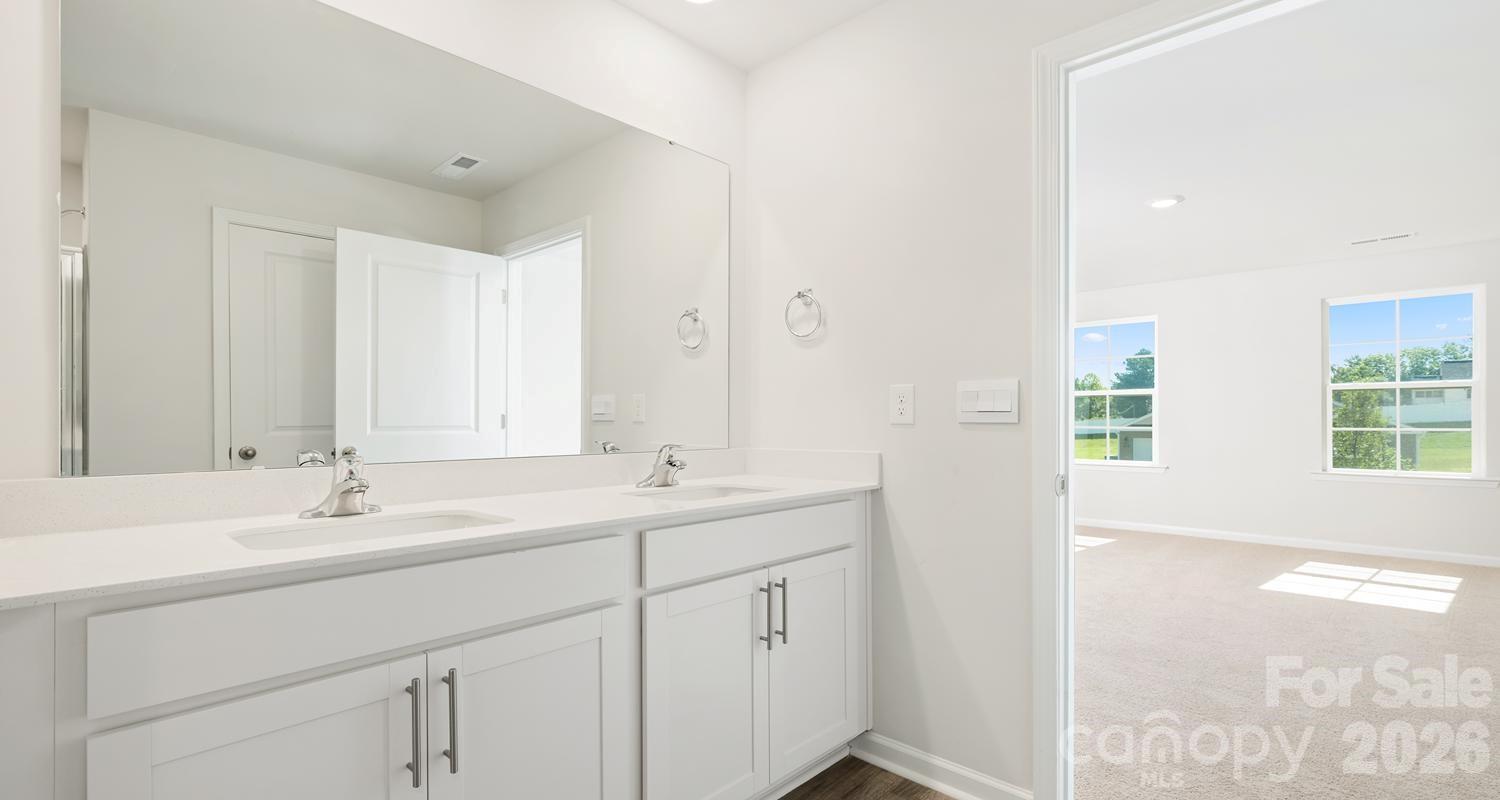 297 Lantanna Avenue Lexington NC 27295